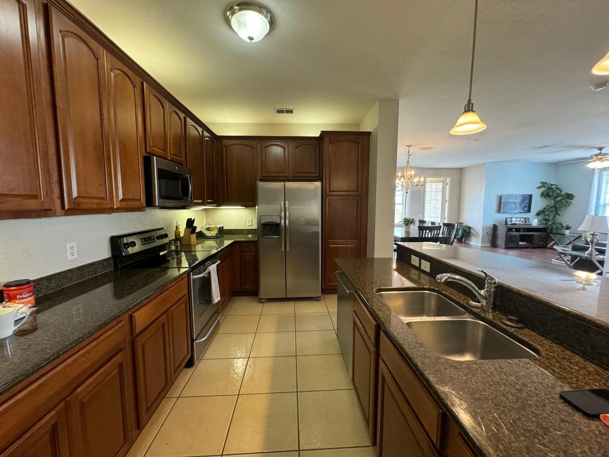 Vista Cay Jewel Luxury By Universal