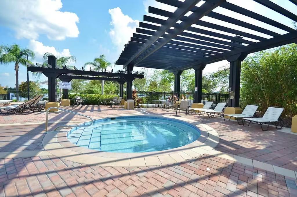 Vista Cay Jewel Luxury By Universal Orlando